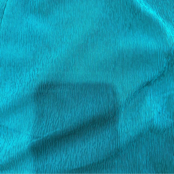 Athleta Echo Wide Crop Kelly Green Quick Drying Breathable Pants Sz 14T GUC - Picture 4 of 10